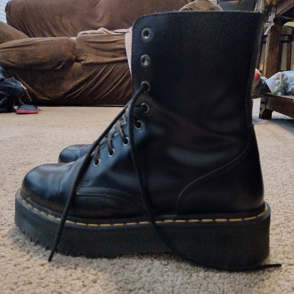 Dr. Martens